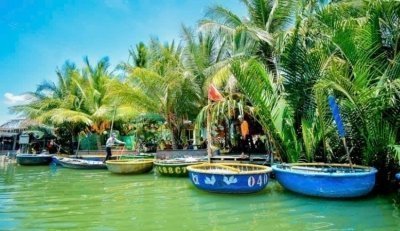 Hoi An Vespa Tour: Countryside Adventure & Basket Boat Ride