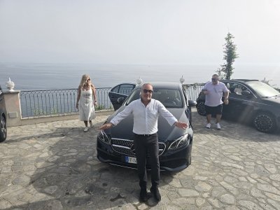 Naples Private One Way Trf from/to Amalfi Coast with Pompeii Stop