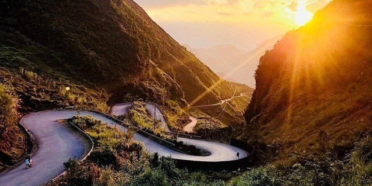 4 days Hà Giang Loop by Easy Rider Motorbike- Private group