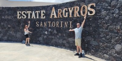 Santorini: Wine Tasting with Local Guide