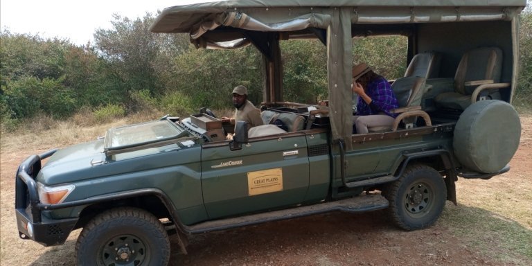 Mara~Nakuru~Naivasha~Amboseli