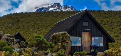 Marangu Route 6 Days – Kilimanjaro Hike