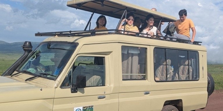3 days Tanzania sharing safari to Serengeti and Ngorongoro