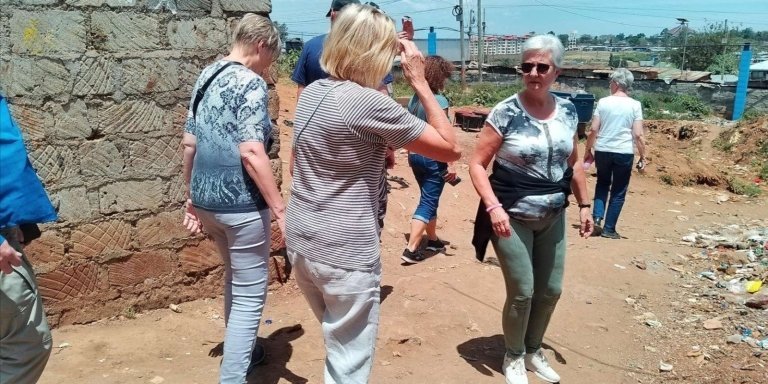 Nairobi: Vibrant Kibera Slum Tour With Hotel Transfer.