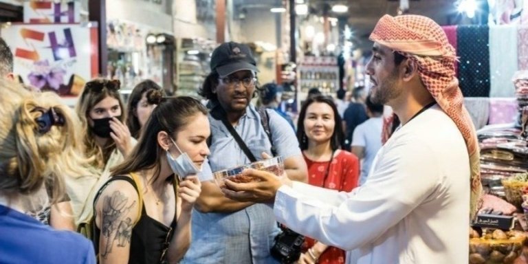 Aladdin Walking Tour