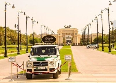 Half Day Dubai City Tour with Guide, Landmarks, and Photos