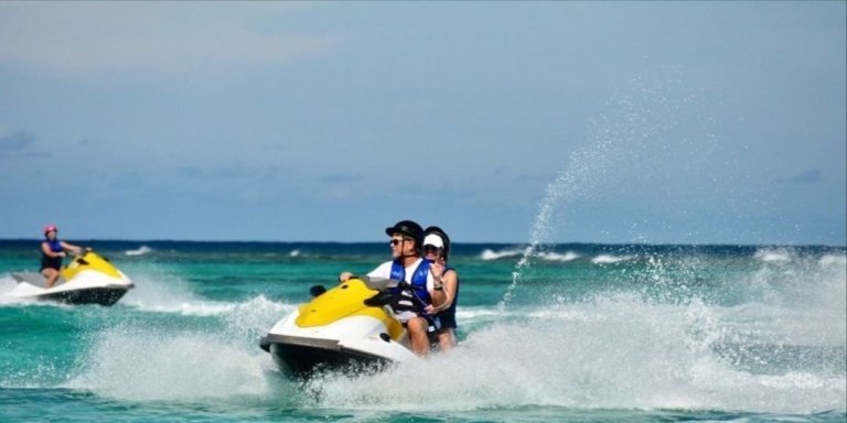 Roatan Jet ski + Beach + Sloths