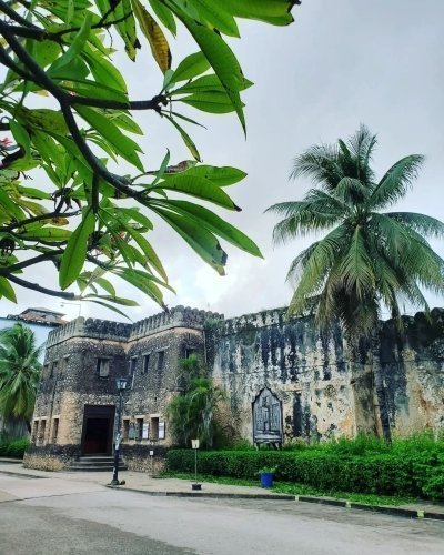 NAKUPENDA SANDBANK & STONE TOWN TOUR