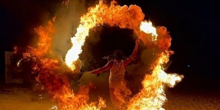 Agafay Desert Dinner with Berber Music & Fire Show