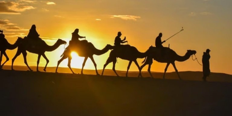 Marrakech: Agafay Desert Sunset, Camel Ride & Dinner Show