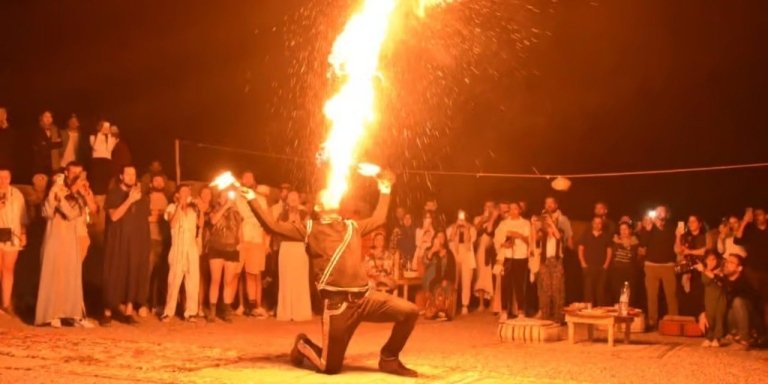 Agafay Desert: Sunset Camel Ride, Dinner & Traditional Fire Show