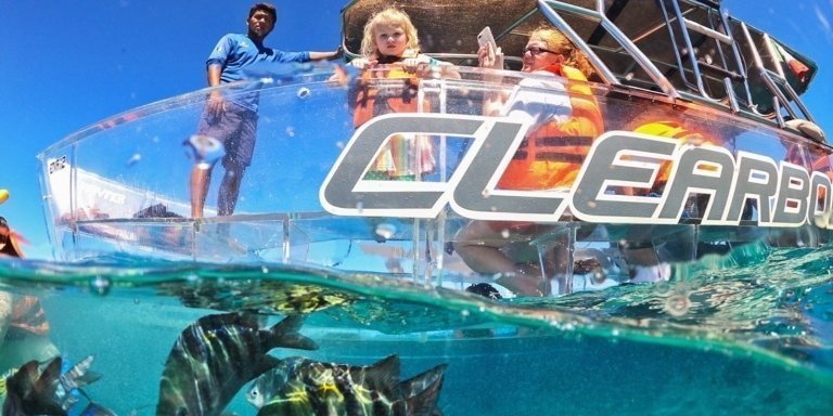 Cozumel: Excursion Crystal Boat Tour with Snorkel & Drinks