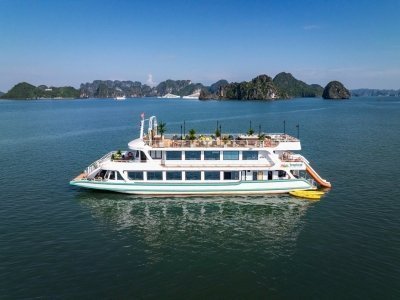 LAN HA BAY & CAT BA ISLAND DAY TOUR