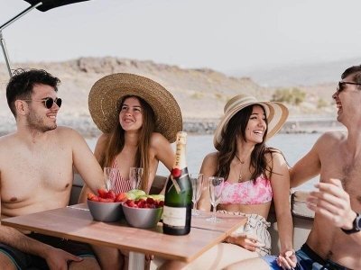 Moni Boat - Rent a Motorboat Tenerife