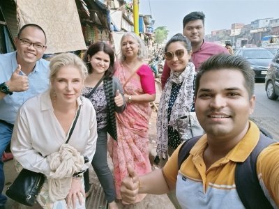 Mumbai: Dharavi Slum Tour