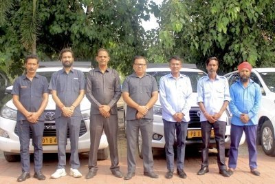 Private Full-Day Amritsar Tour: Golden Temple & Wagah Border