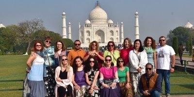 Private Sunrise Taj Mahal Skip-the-Line Guided Tour