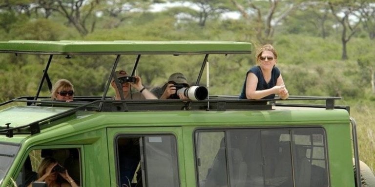 Tanzania luxury Big five Safari