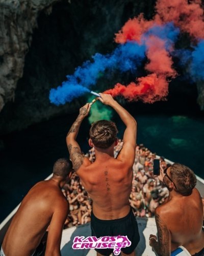 From Lefkimmi: Corfu, Kavos Party Booze Cruise