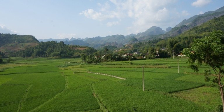 Vietnam Cycling Tour of the Red River Delta 4 Days