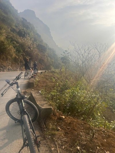 10-Day Ha Giang Loop & Hoang Su Phi Cycling Adventure