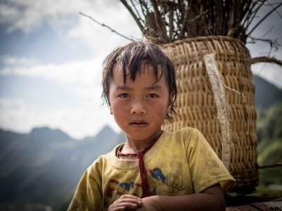 Conquer the Roads of Mong Cai, Cao Bang, and Ha Giang 15 Days