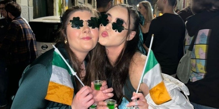 St. Patrick’s PUBCRAWL: 7 Drinks,5HRS 4BARS Skip the Line CLUB !