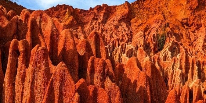 Visite des Tsingy Rouges - Excursions Croisière à Antsiranana