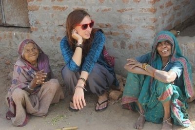 From Dehli: Taj mahal & Rural village experience.