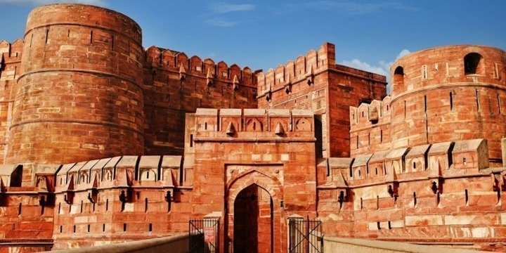 Agra: Taj Mahal, Agra Fort and Fatehpur Sikri Guided Tour