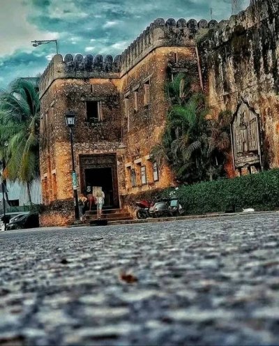 “Stone Town Walking Tour – Explore Zanzibar’s History & Culture”