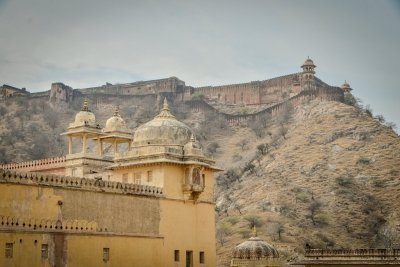 From Delhi: 2-Day Jaipur Deep Experience with Accommodation