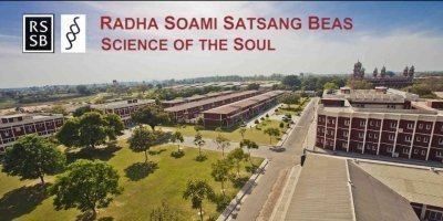 From Agra: Radha Soami, Kailash & Shaheed-e-Salis Tour