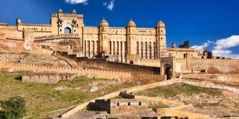 Jaipur: Evening Tour with Amber Fort Light & Sound Show