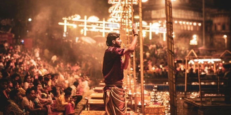 The Ultimate 1 Day in Varanasi - How to Spend 13 Hours