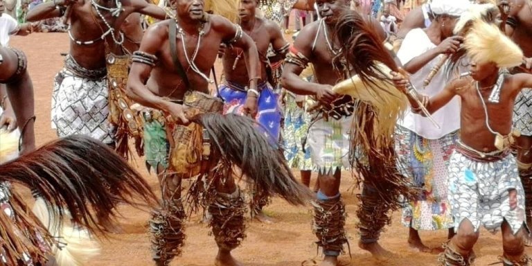 Zangbeto : Sacred Dance & Akodessewa Fetish Market Expe