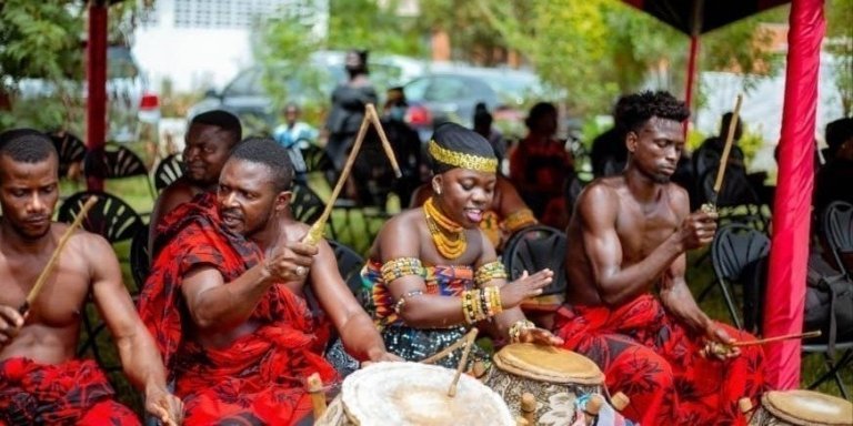 Traditional Togo : Libation Rituals & Royal Heritage Unveiled”