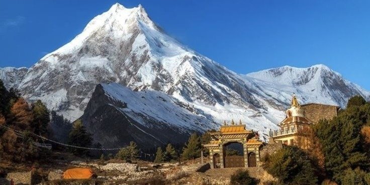 Manaslu Circuit Trek 14 Days
