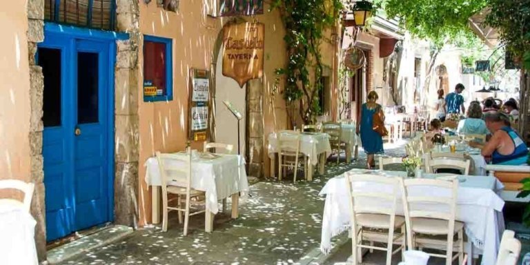 Rethymno: Old Town, Arkadi Monastery and Margarites Villages
