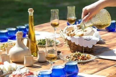 Taste of Crete: Villages, Olive Oil & Wine Safari