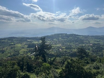 Daytrip to Equator Point & Thompson Falls