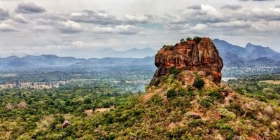 Around the Sri Lanka in 7 Days: Hills Beaches Nature, Wild Life