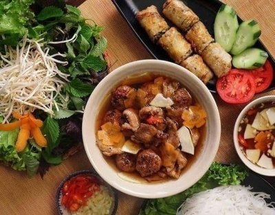 Hanoi Checkout Tour | Inner city & Lunch & Dinner & Spa Massage