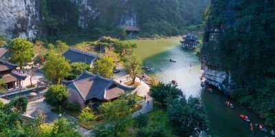 Discover Ninh Binh in Style – Exclusive Private Tour from Hanoi