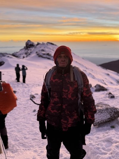 Kilimanjaro trekking