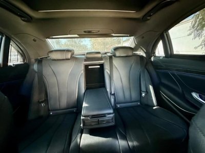 Luxury Zanzibar Airport Transfer in Mercedes-Benz