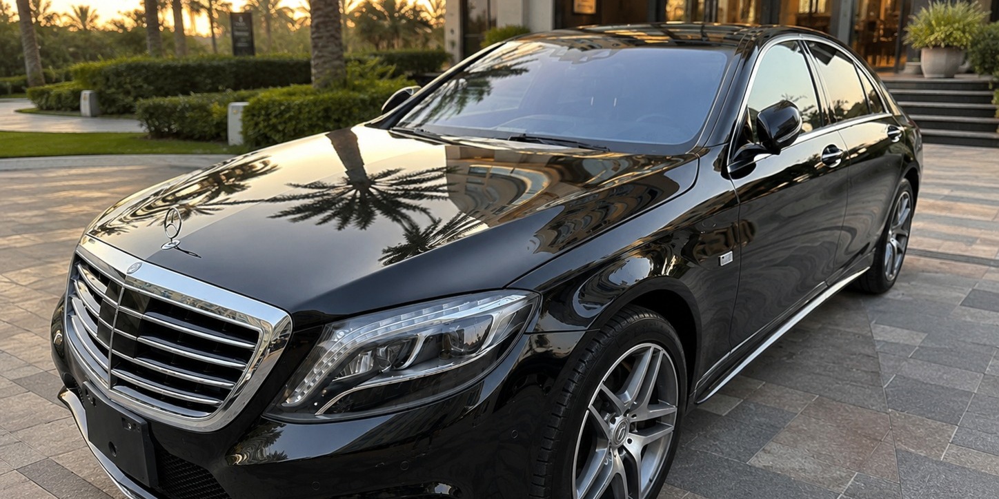 Luxury Zanzibar Airport Transfer in Mercedes-Benz