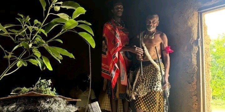Eswatini: Private Swazi Culture Tour: Make, Wear and Taste