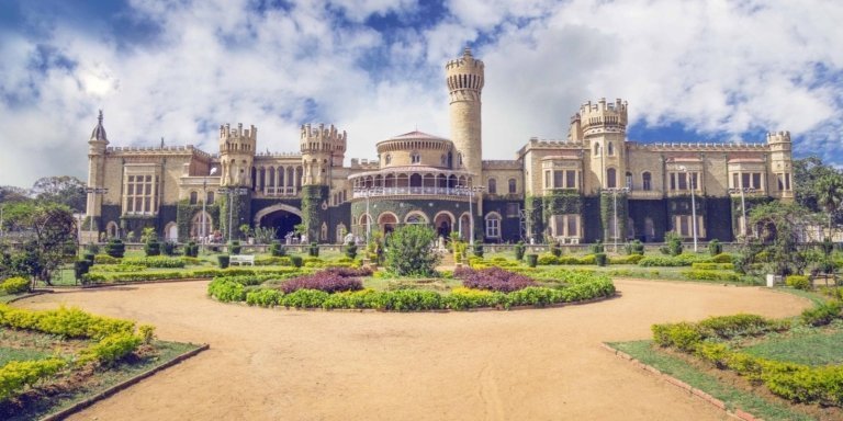 Backwater Cruise & Coffee Estate Tour from Bangalore