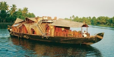 Backwaters Bliss: Cochin to Alleppey Escape